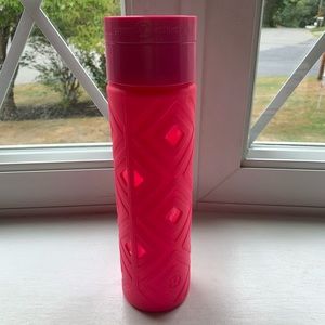 LULULEMON water bottle
